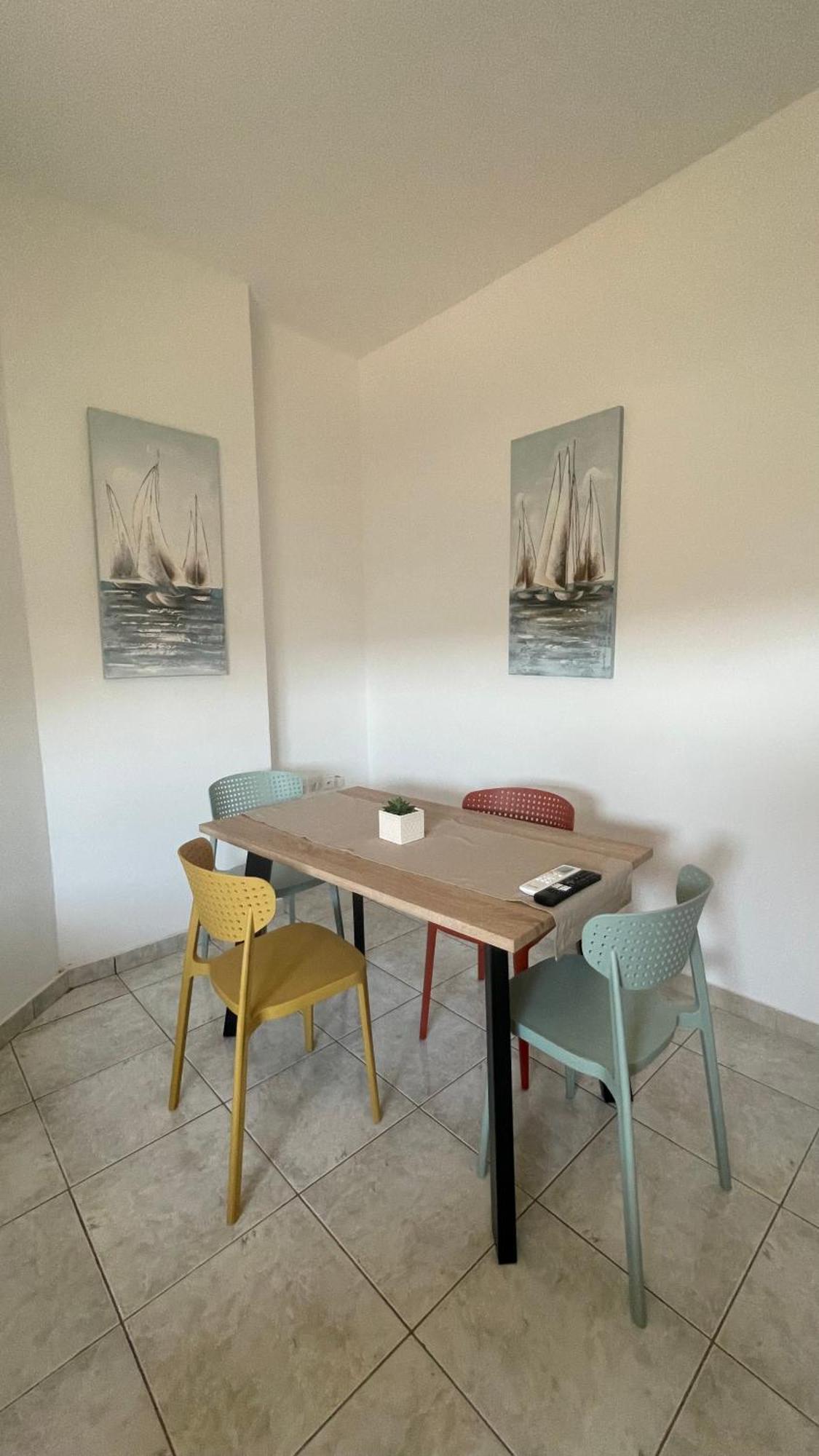 Murele Apartments Daratsos Bagian luar foto