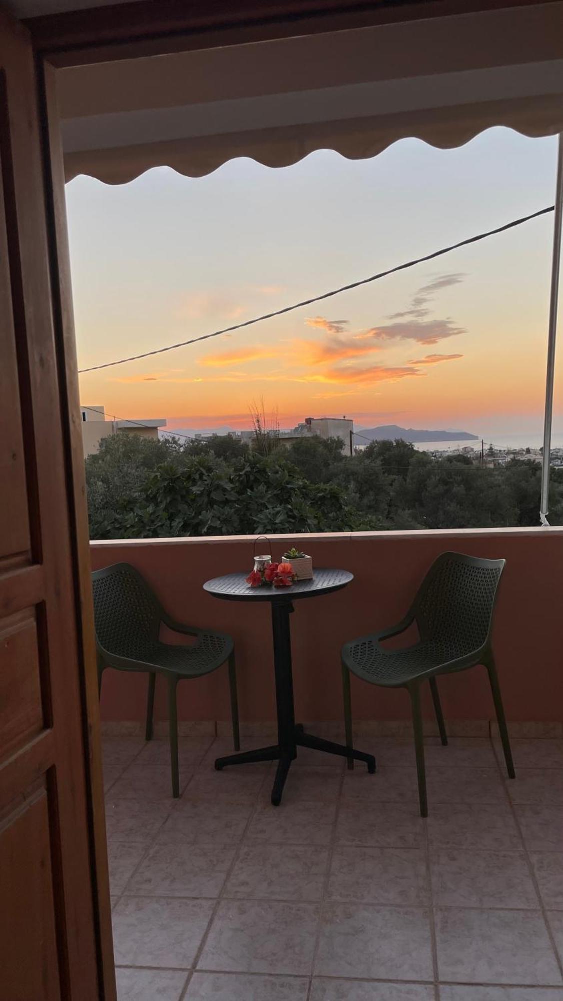 Murele Apartments Daratsos Bagian luar foto